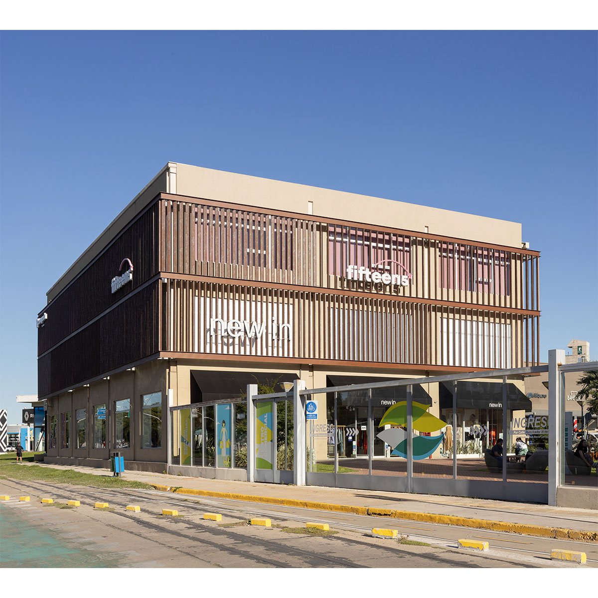 Puerto Plaza
