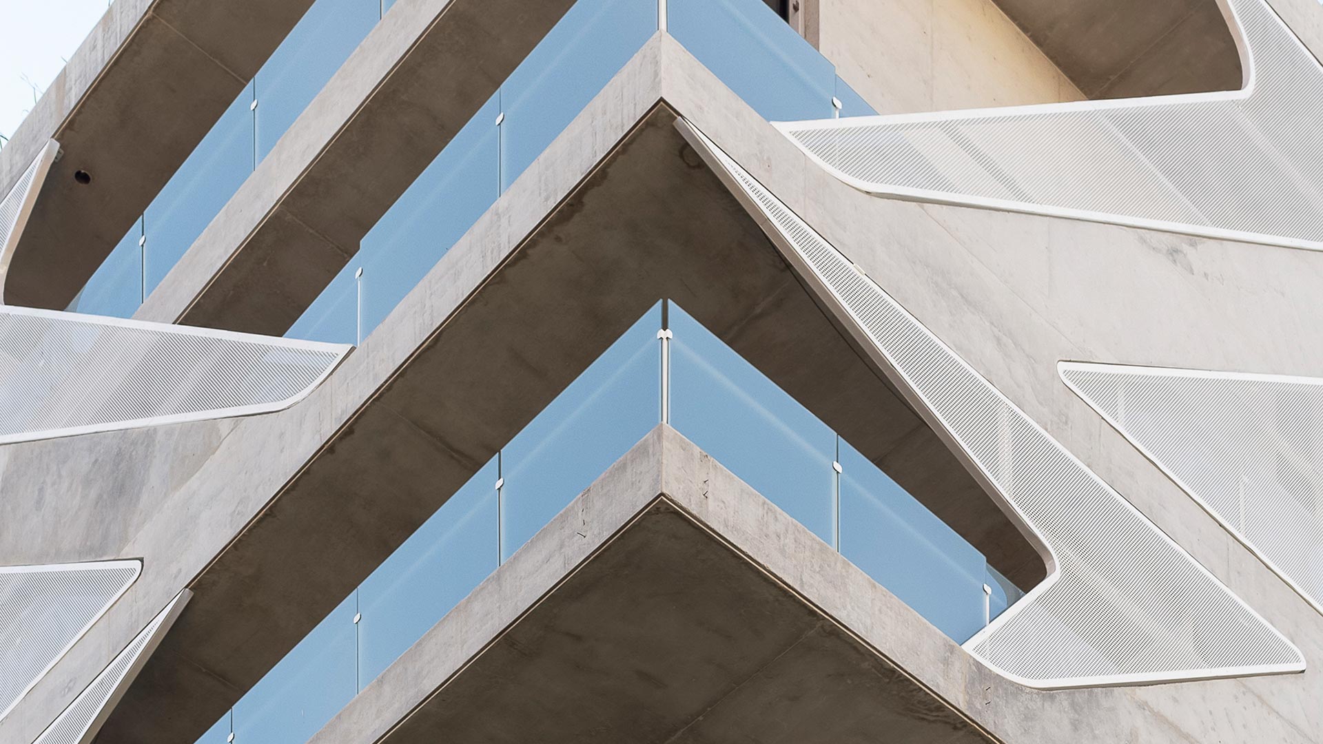 Edificio Organic, Rosario: envolvente metálica a medida